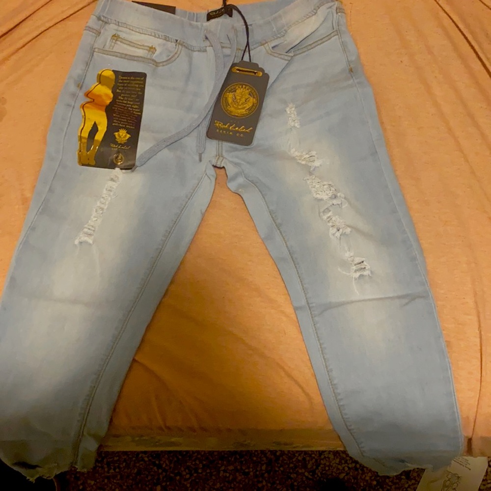 I’m selling blue  jeans Denim co Little girl size XL